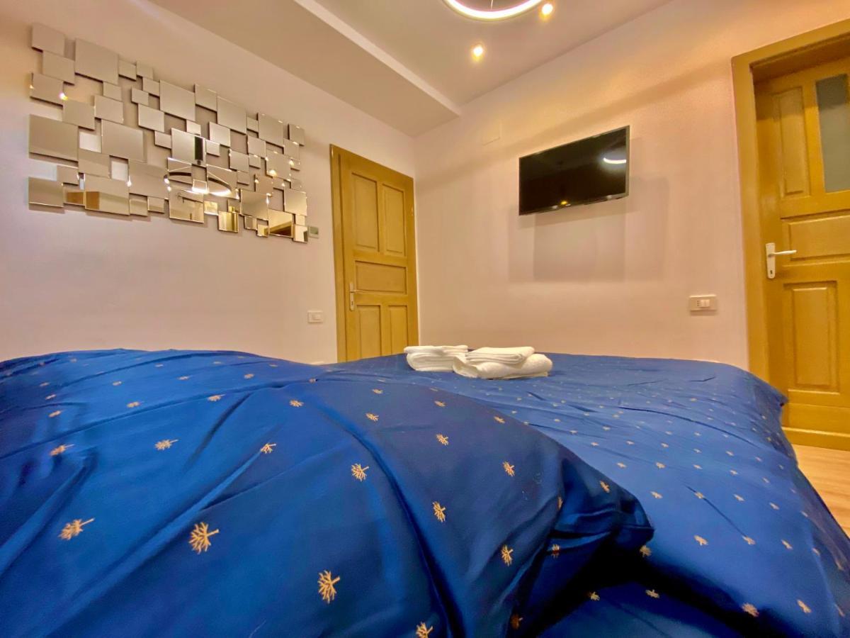 Blancris Boutique Apartment Брашов Екстериор снимка
