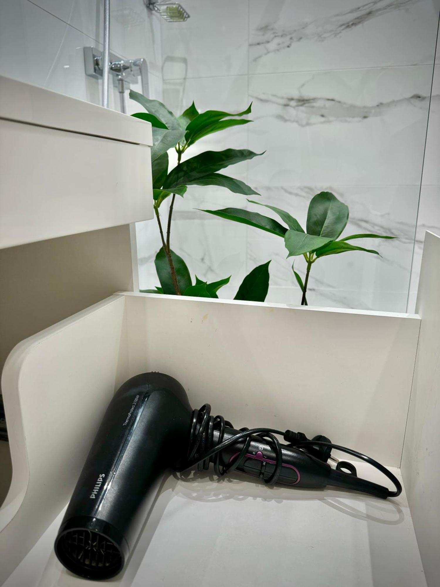 Blancris Boutique Apartment Брашов Екстериор снимка