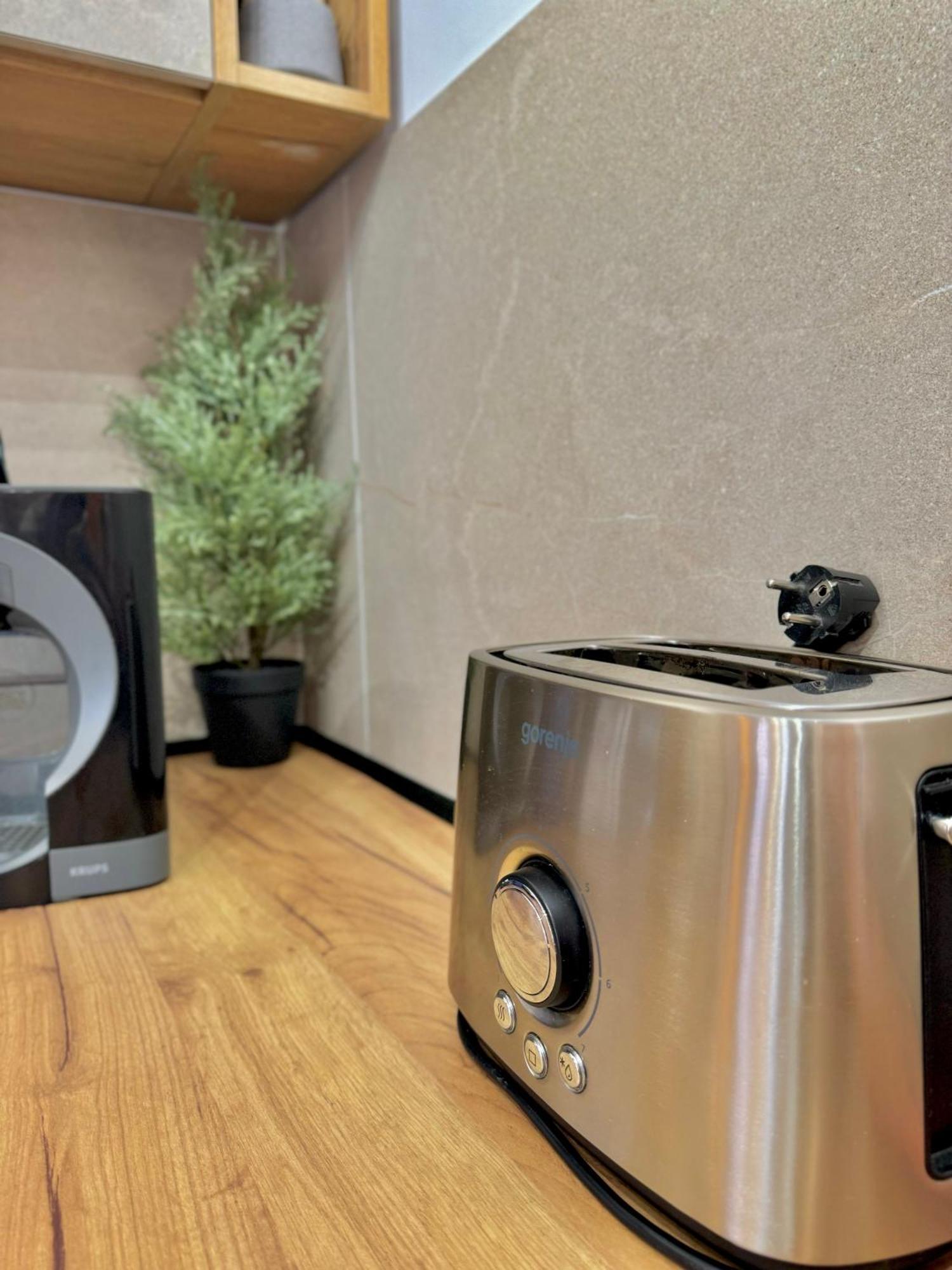 Blancris Boutique Apartment Брашов Екстериор снимка