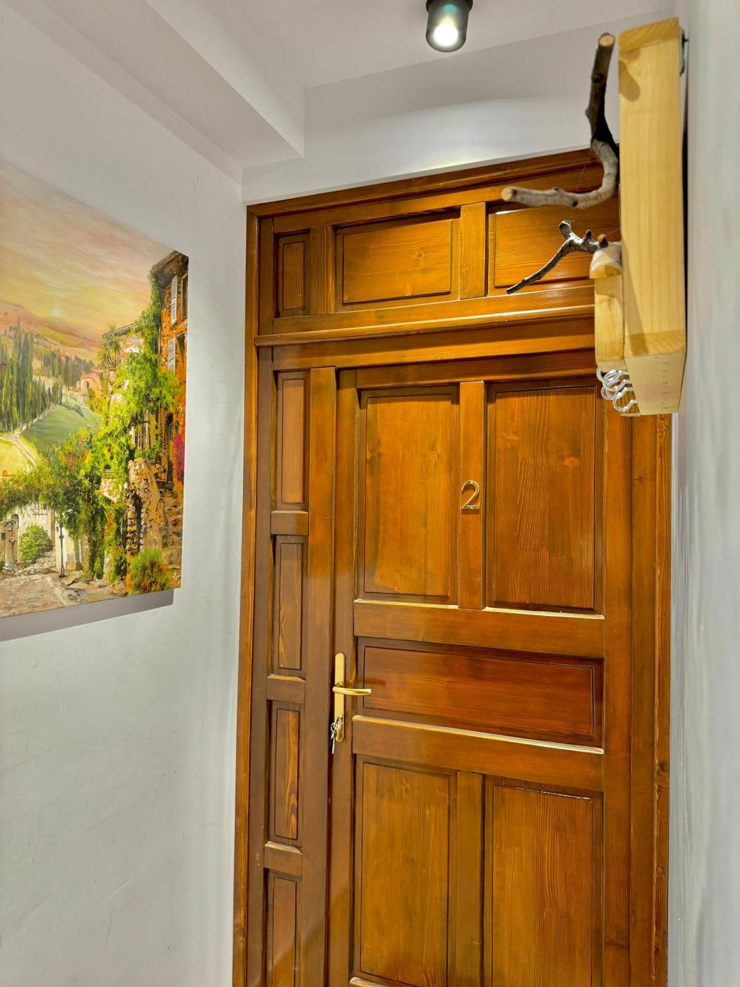 Blancris Boutique Apartment Брашов Екстериор снимка